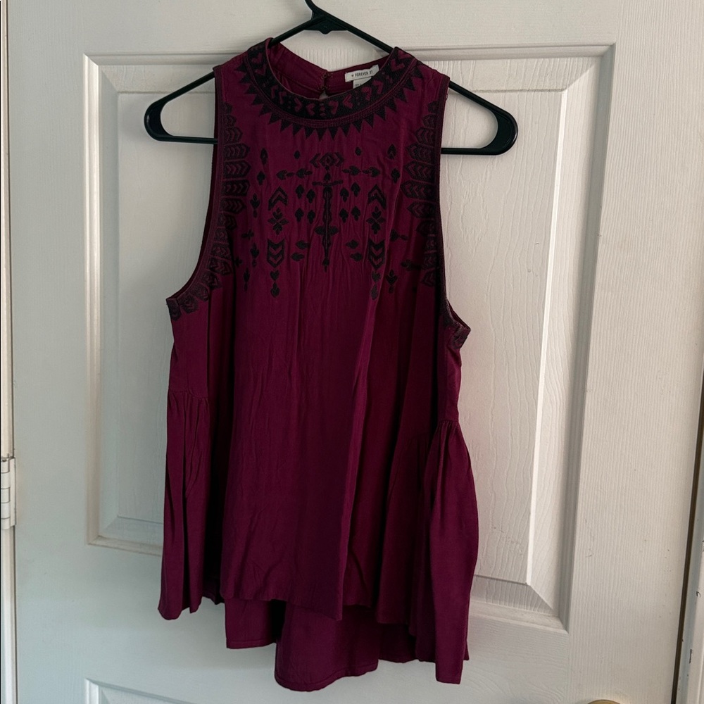 Sleeveless Purple Embroidered Top